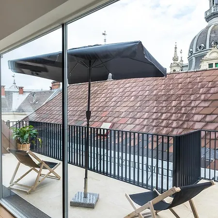 شقة Mintgraz - 1 Bedroom Penthouse *