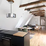 Apartman Mintgraz - 1 Bedroom Penthouse