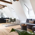 Mintgraz - 1 Bedroom Penthouse Apartman Graz