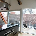 Mintgraz - 1 Bedroom Penthouse Apartman
