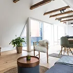 Apartman Mintgraz - 1 Bedroom Penthouse