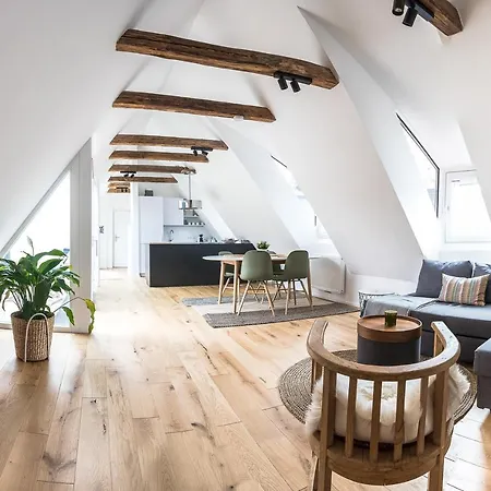 Appartement Beautiful Penthouse Right In The Center *