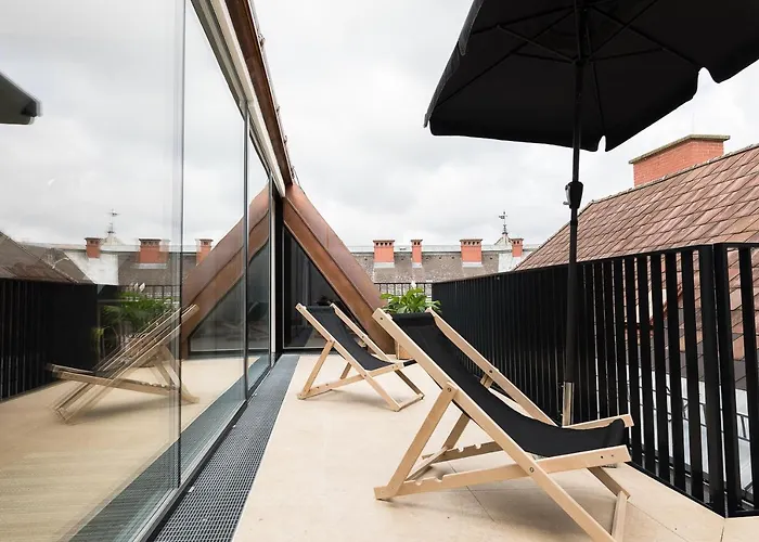 Beautiful Penthouse Right In The Center Apartman